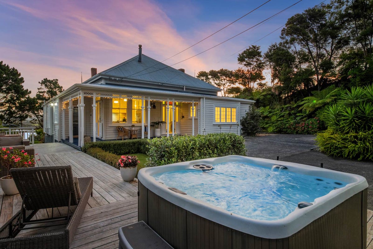 104 Attwood Road, Paremoremo, Auckland - Carousel 1