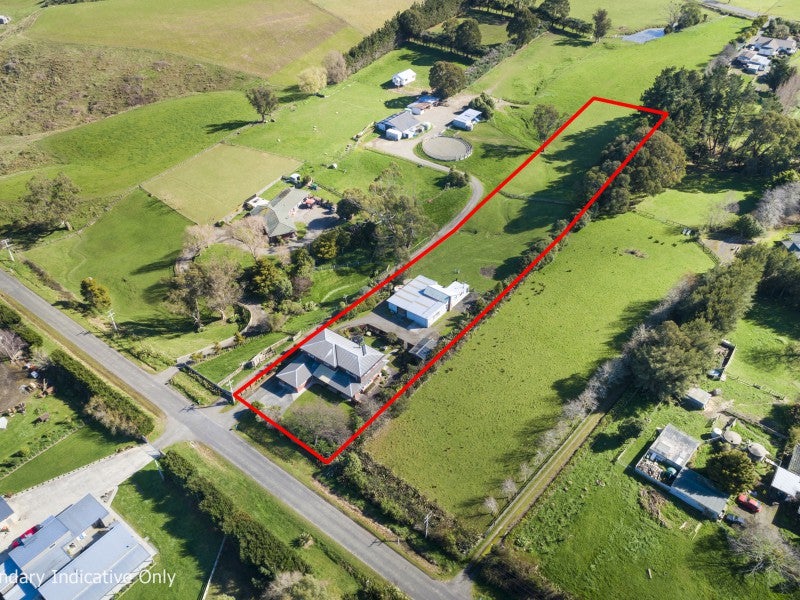28 Hillcrest Road, Ashhurst, Palmerston North - Carousel 2