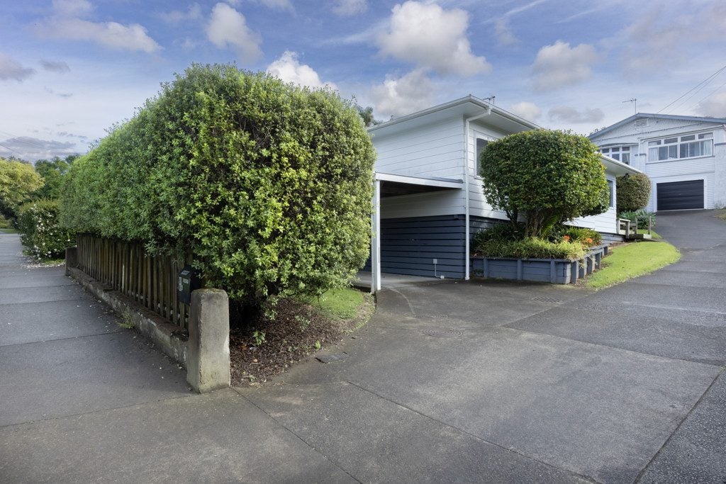 69 Athens Road, Onehunga, Auckland - Carousel 2
