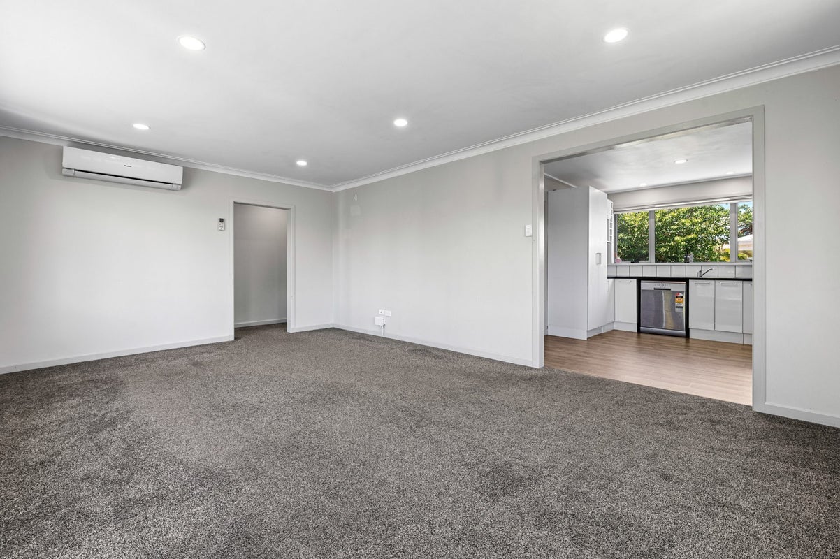 8 Park Road, Western Heights, Rotorua - Carousel 2