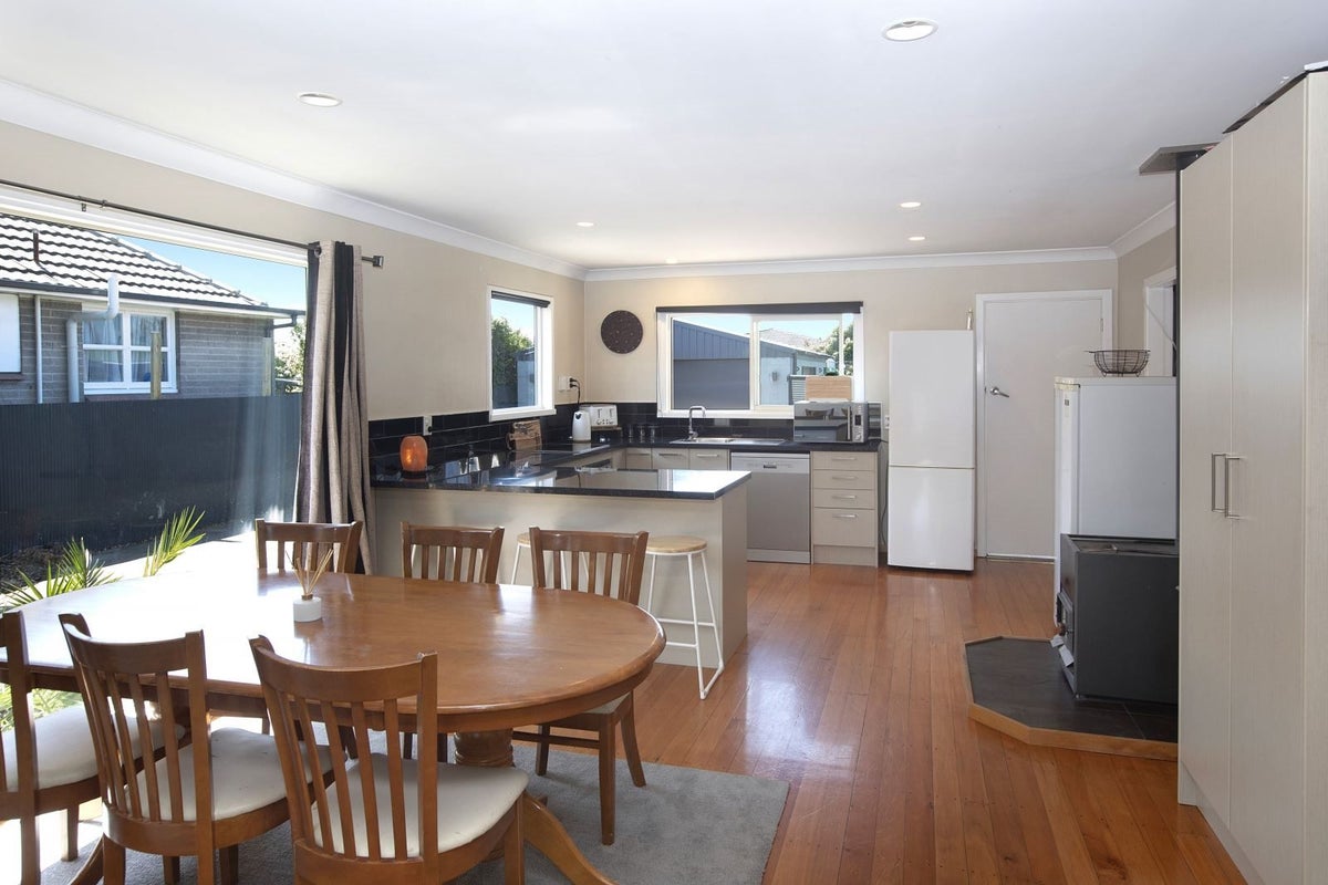 11 Shearer Avenue, Papanui, Christchurch - Carousel 2