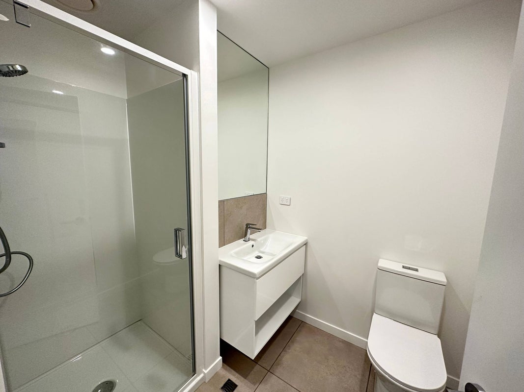 25 Ara Paiwhenua, Tawa, Wellington - Carousel 9