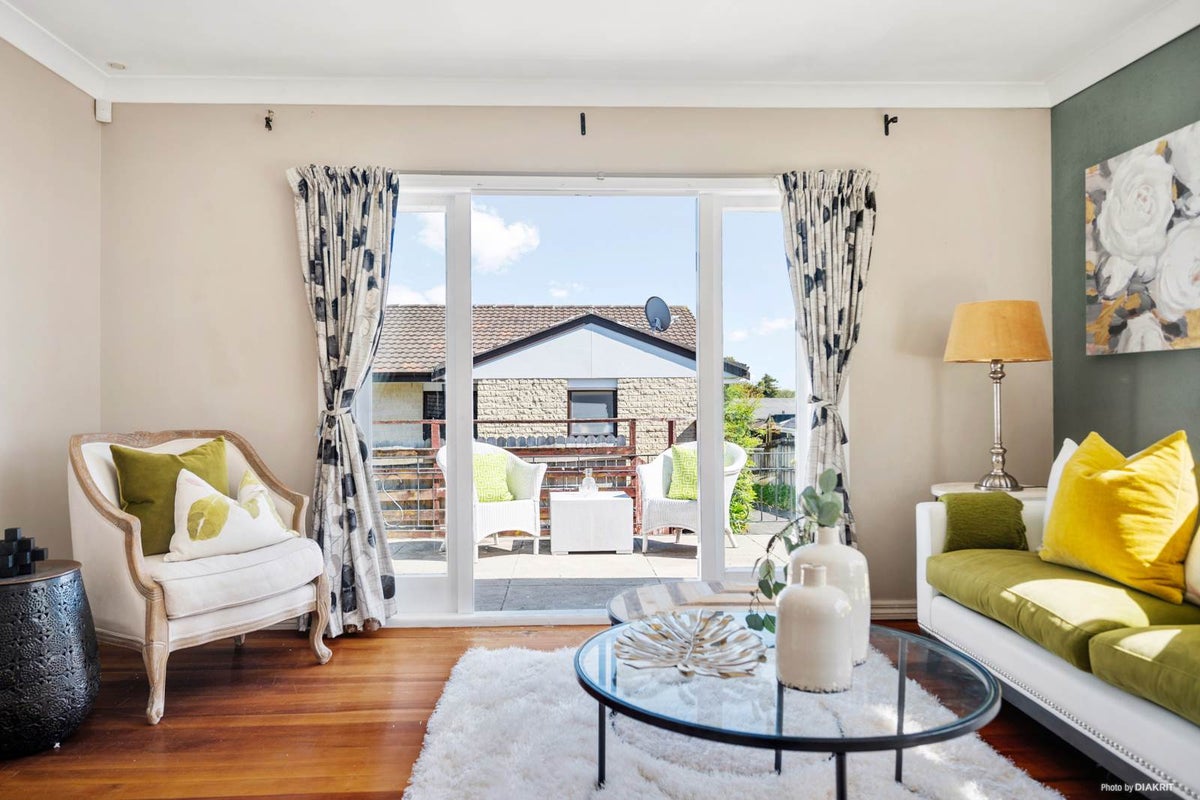 2/248 Bucklands Beach Road, Bucklands Beach, Auckland - Carousel 2