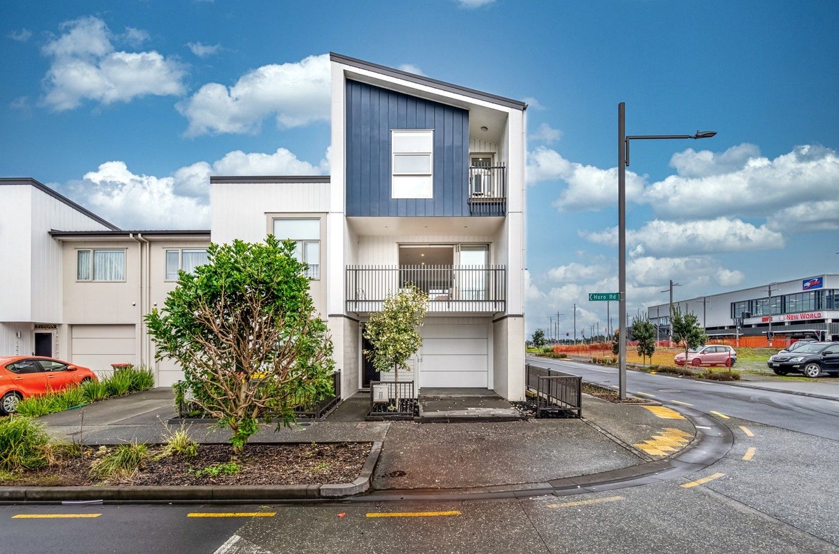 22 Horo Road, Flat Bush, Auckland - Carousel 28