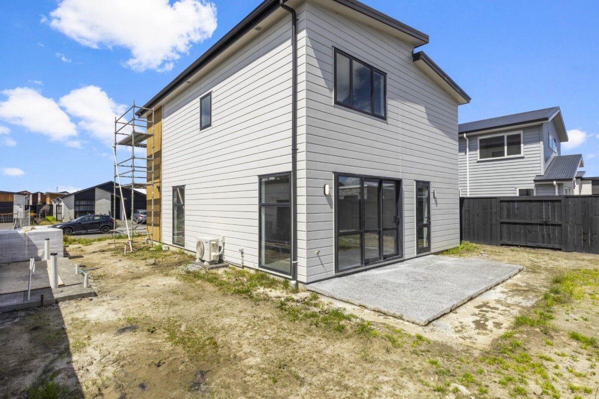 33 Guillaume Street, Chartwell, Hamilton - Carousel 2