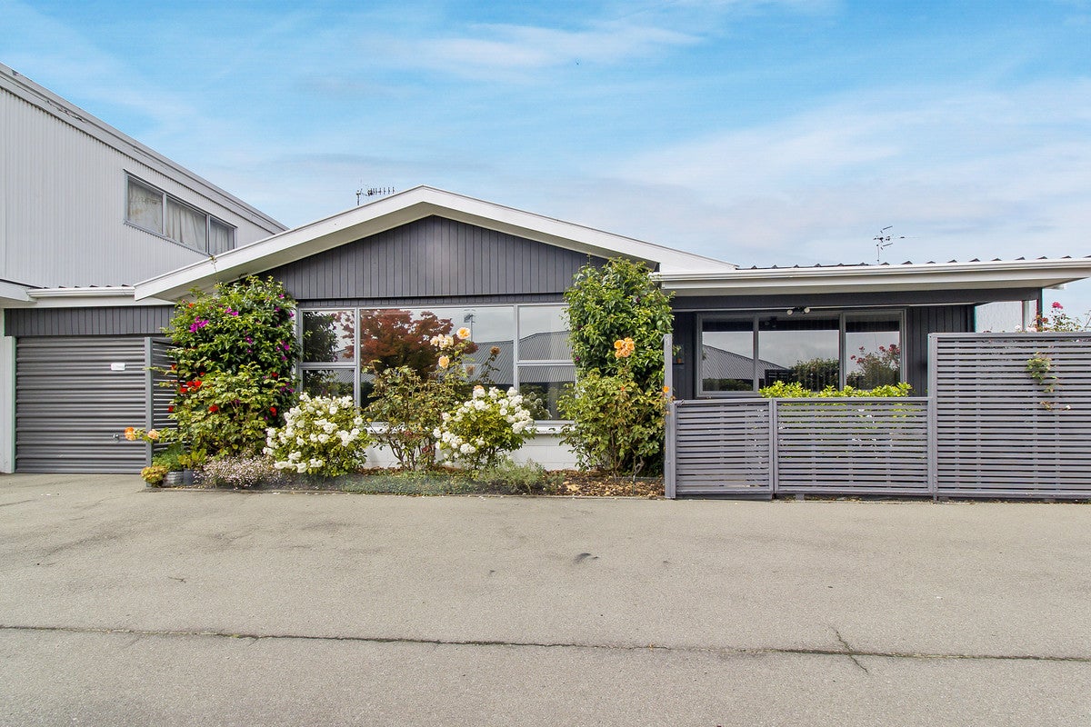 1/95 Avenue Road, West End, Timaru - Carousel 1