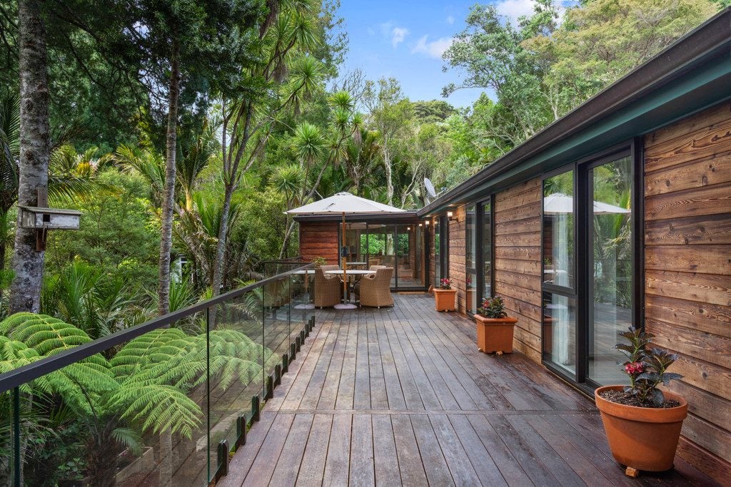 111 Wood Bay Road, Titirangi, Auckland - Carousel 1