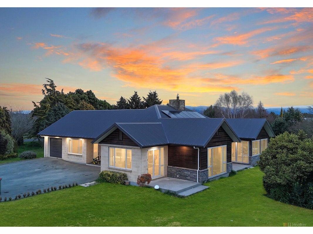 4 Coles Street, Saint Andrews, St Andrews - Carousel 1