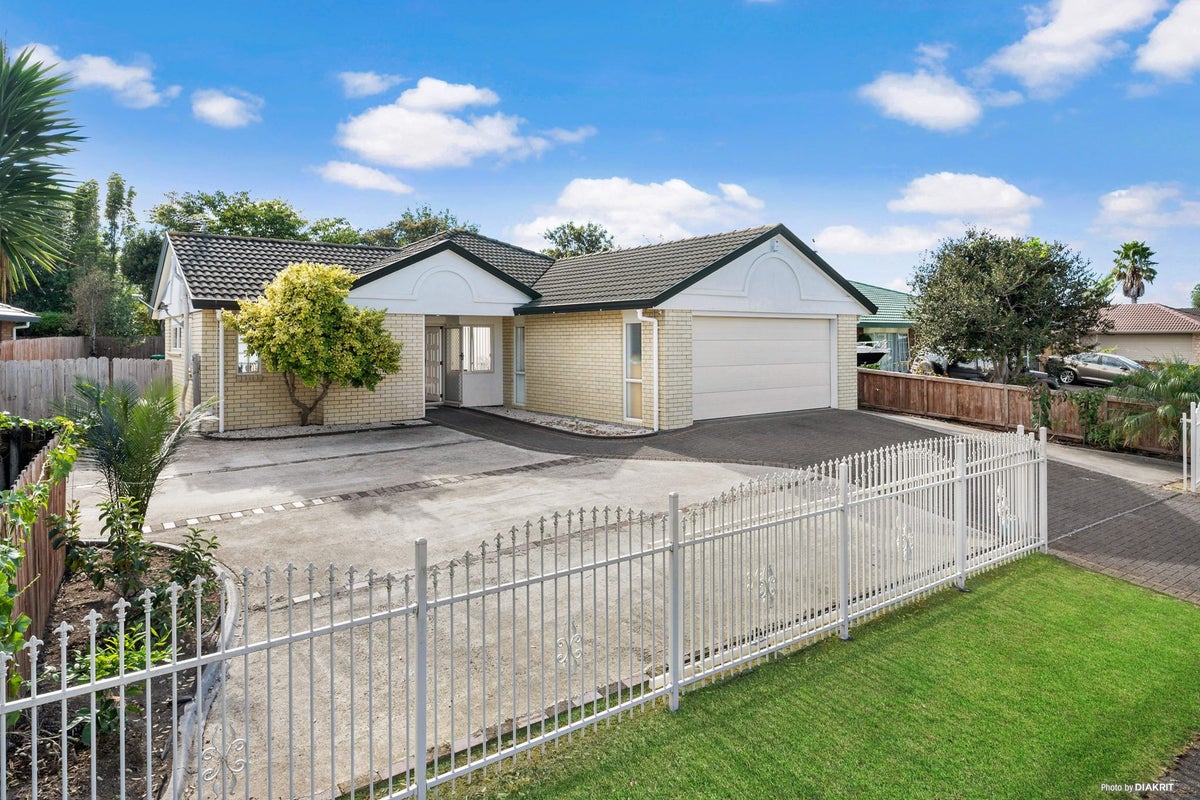 58 Longford Park Drive, Takanini, Auckland - Carousel 2