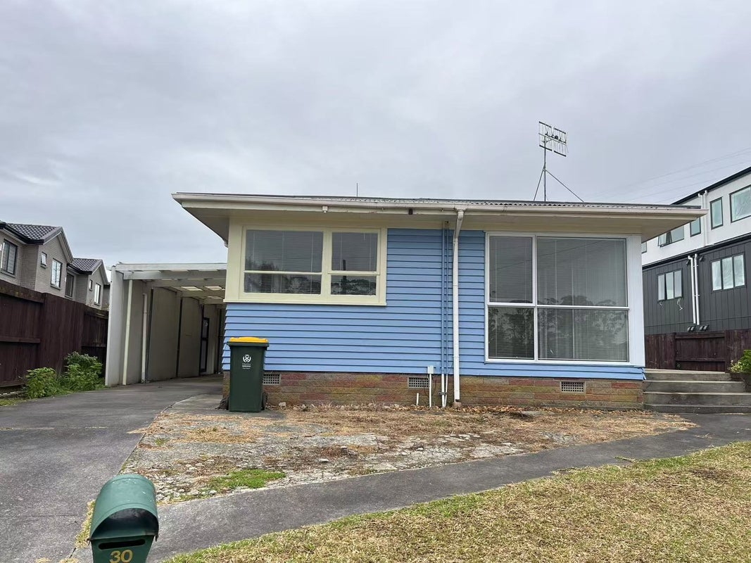 30A Tiraumea Drive, Pakuranga, Auckland - Carousel 2