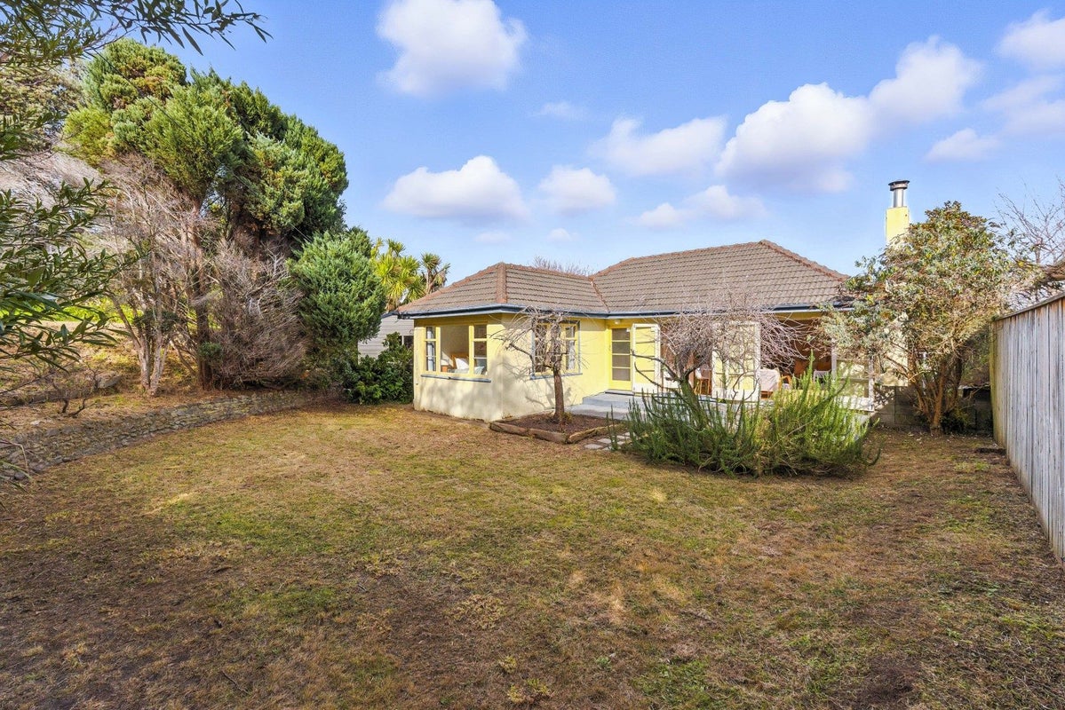 25 Weka Road, Raumati Beach, Paraparaumu - Carousel 1