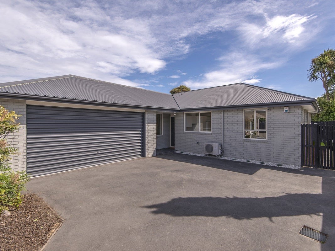 83A Wilsons Road South, Saint Martins, Christchurch - Carousel 1