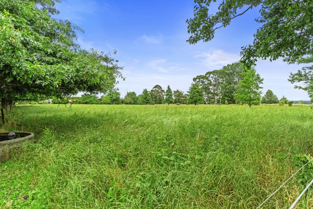 147 Kiroa Road, Gordonton - Carousel 27