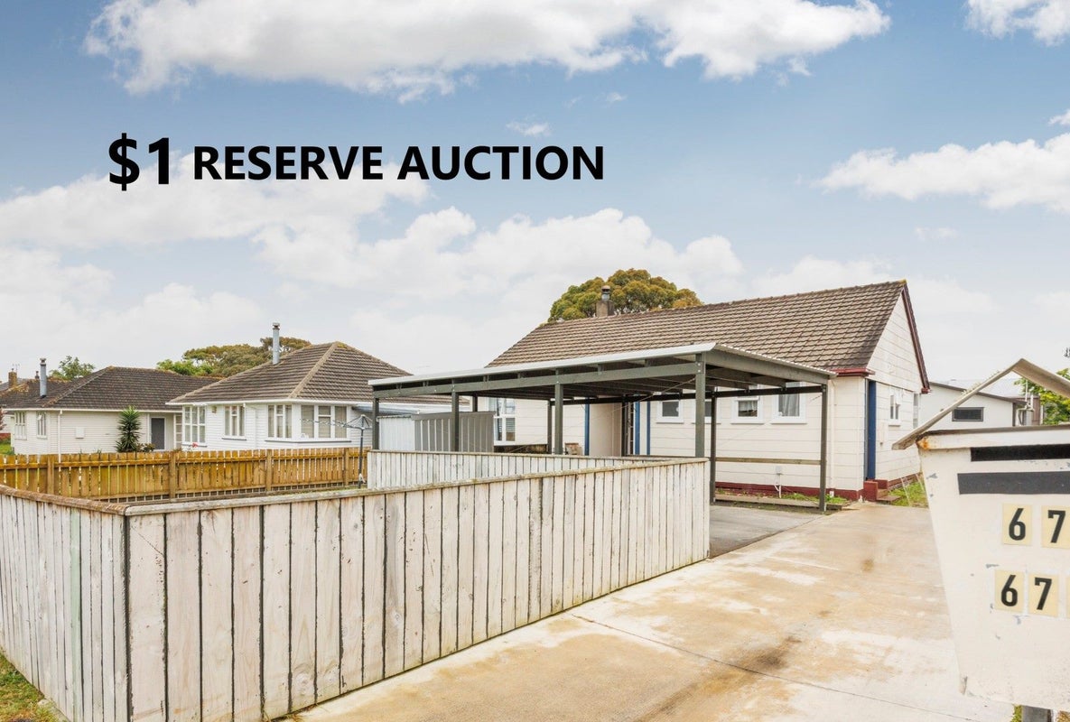 67 Clyde Crescent, Roslyn, Palmerston North - Carousel 1