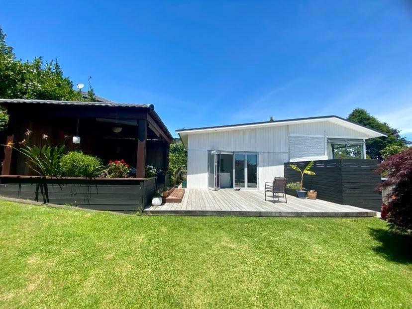 1 Dell Way, Judea, Tauranga - Carousel 1