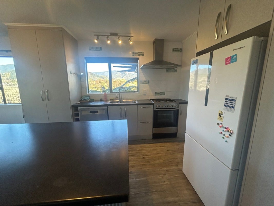 21 Chamboard Place, Washington Valley, Nelson - Carousel 2