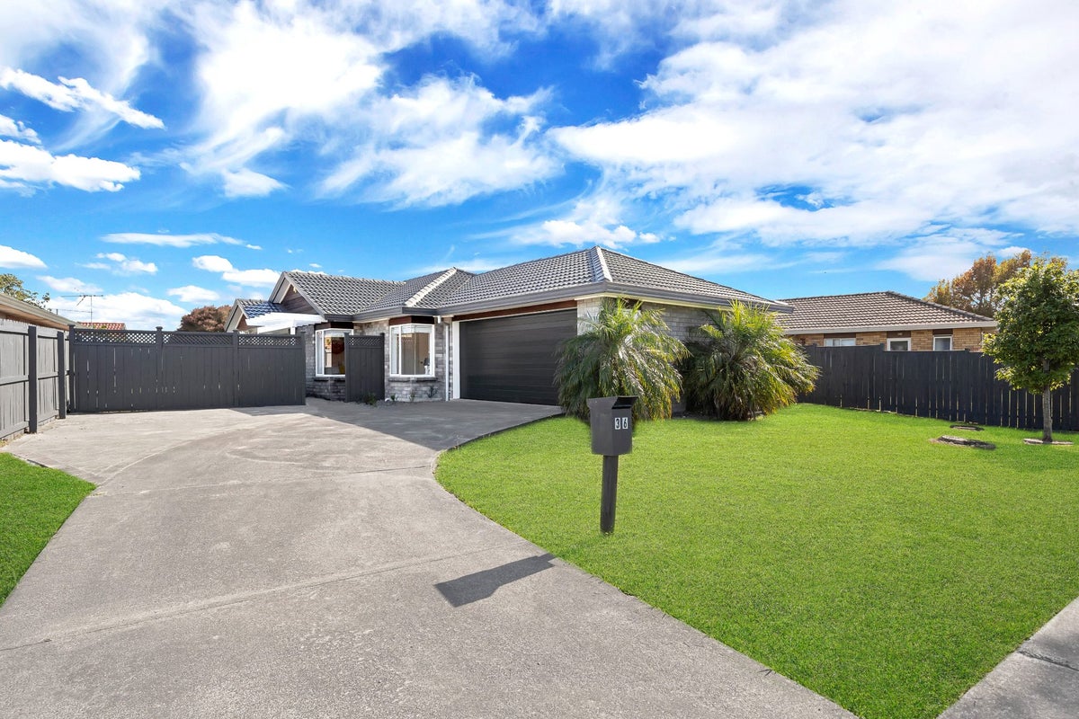 36 Elderberry Road, Burswood, Auckland - Carousel 1