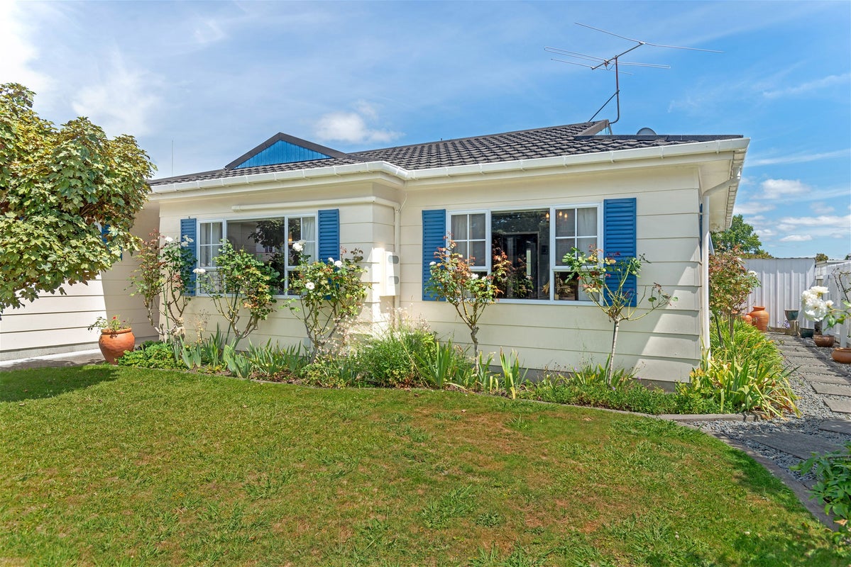 7A Gardner Place, Inner Kaiti, Gisborne - Carousel 1