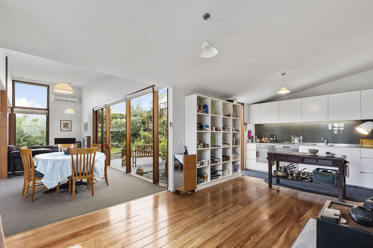 37 Burgess Road, Johnsonville, Wellington - Carousel 2