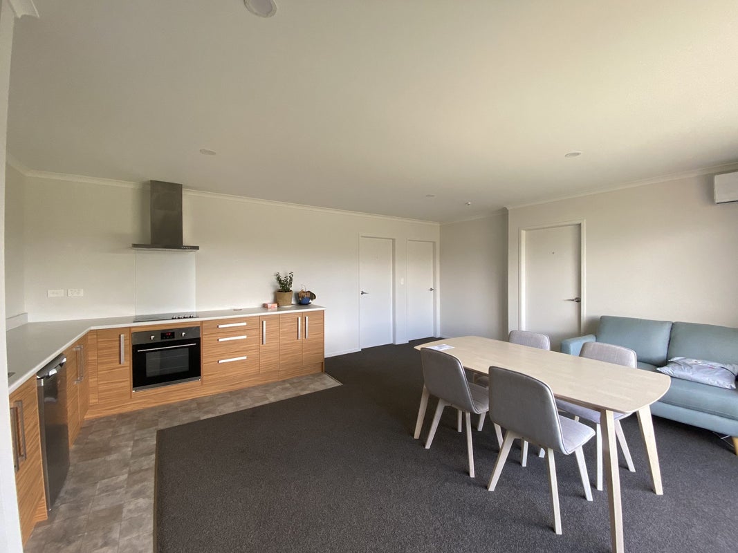 27 Normandy Avenue, Melville, Hamilton - Carousel 2