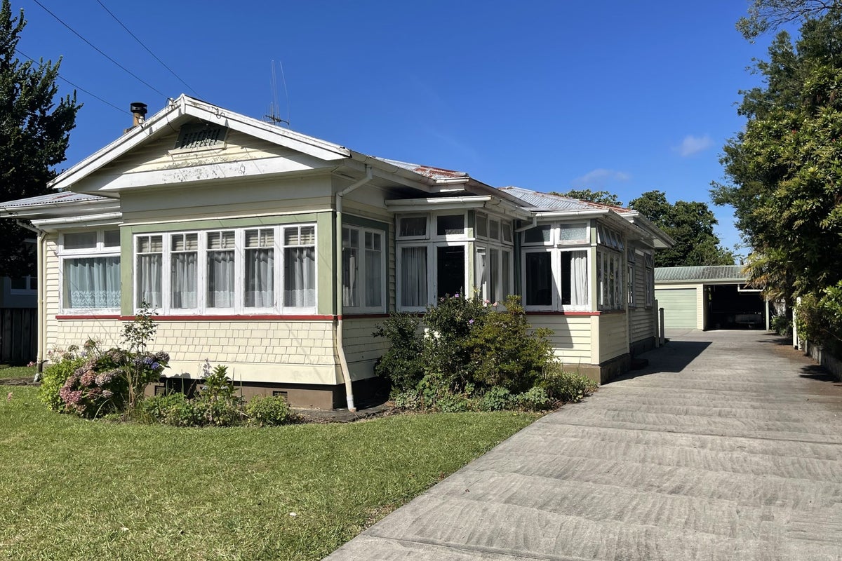 27 Haerehuka Street, Otorohanga, Otorohanga - Carousel 1
