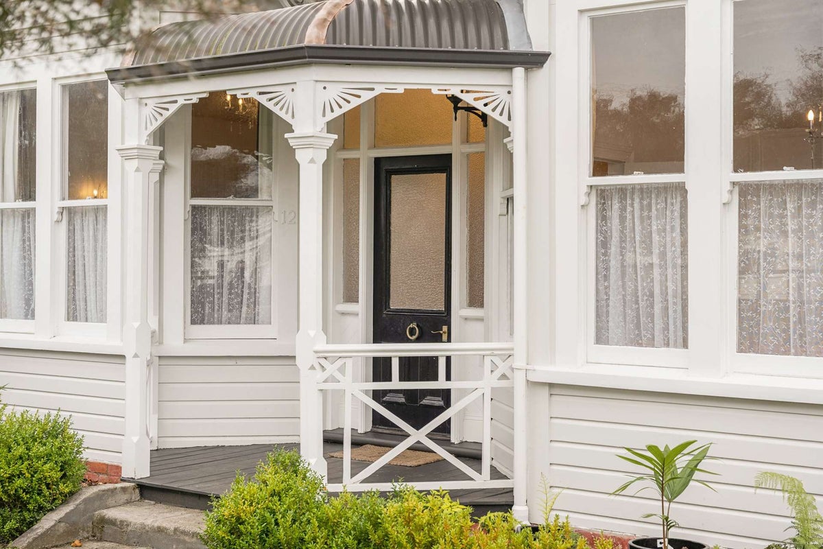 12 Koromiko Road, Gonville, Whanganui - Carousel 1