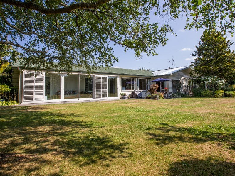 238 Victoria Avenue, Hokowhitu, Palmerston North - Carousel 1