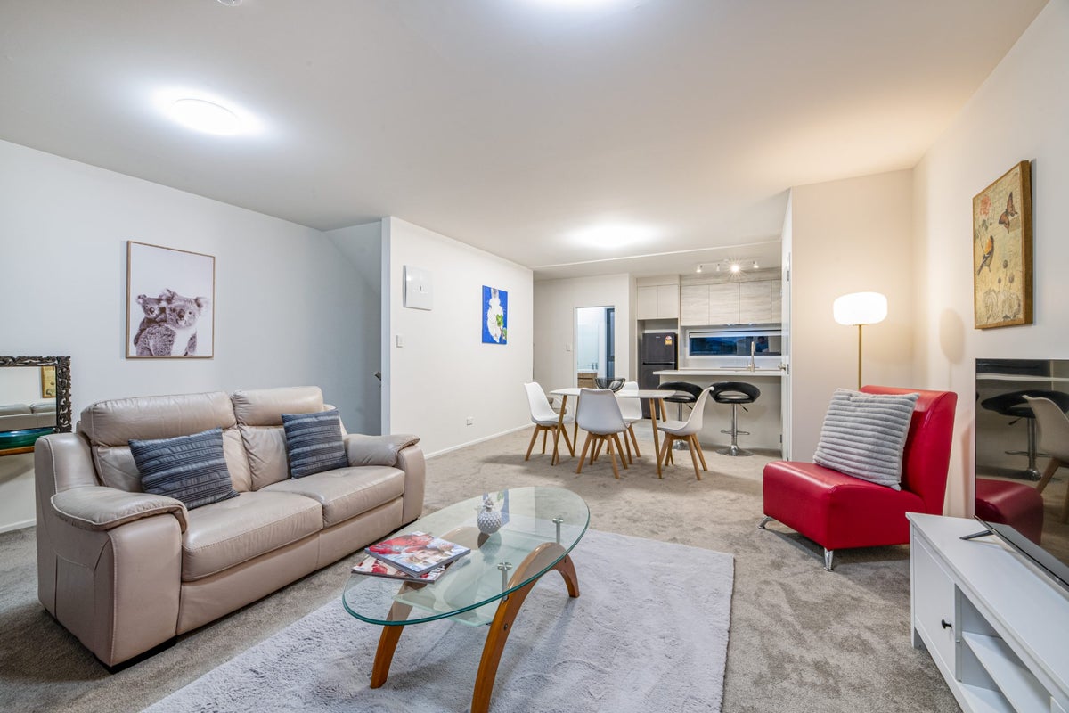 6/43B Waimumu Road, Massey, Auckland - Carousel 23