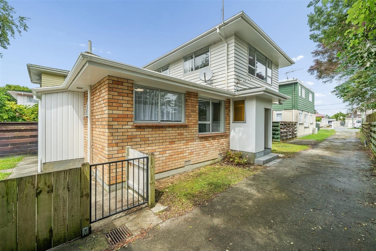 3A Pilmuir Street, Hutt Central, Lower Hutt - Carousel 1