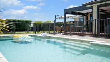 5 Kahawairahi Drive, Beachlands, Auckland - Carousel 1