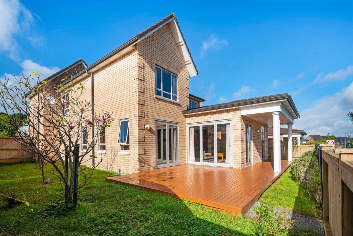 1 Horizon View Road, Oteha, Auckland - Carousel 2