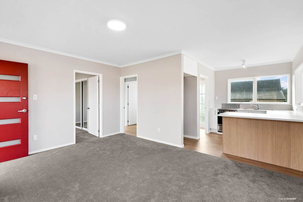 95A Verbena Road, Birkdale, Auckland - Carousel 1