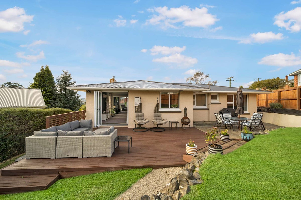 131 Centennial Avenue, Helensburgh, Dunedin - Carousel 2