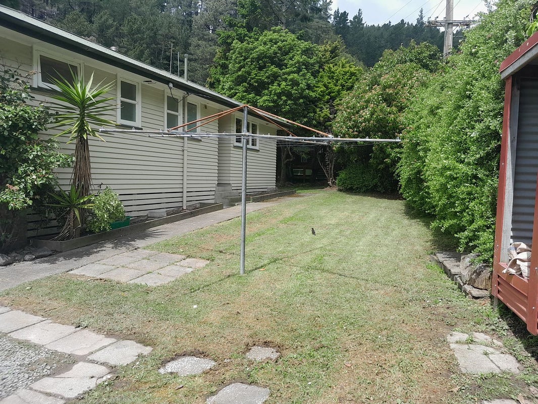 92 Pinehaven Road, Pinehaven, Upper Hutt - Carousel 16