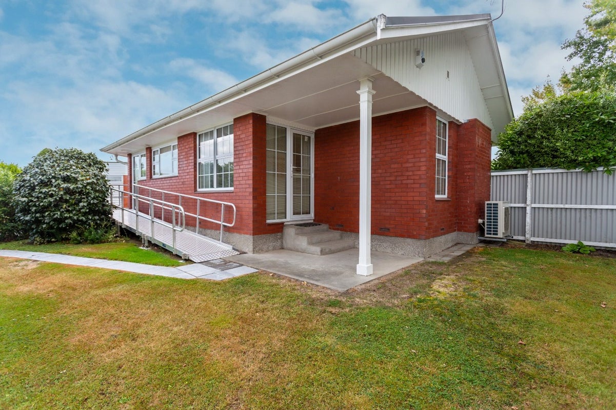 1 Pulford Place, Ilam, Christchurch - Carousel 2