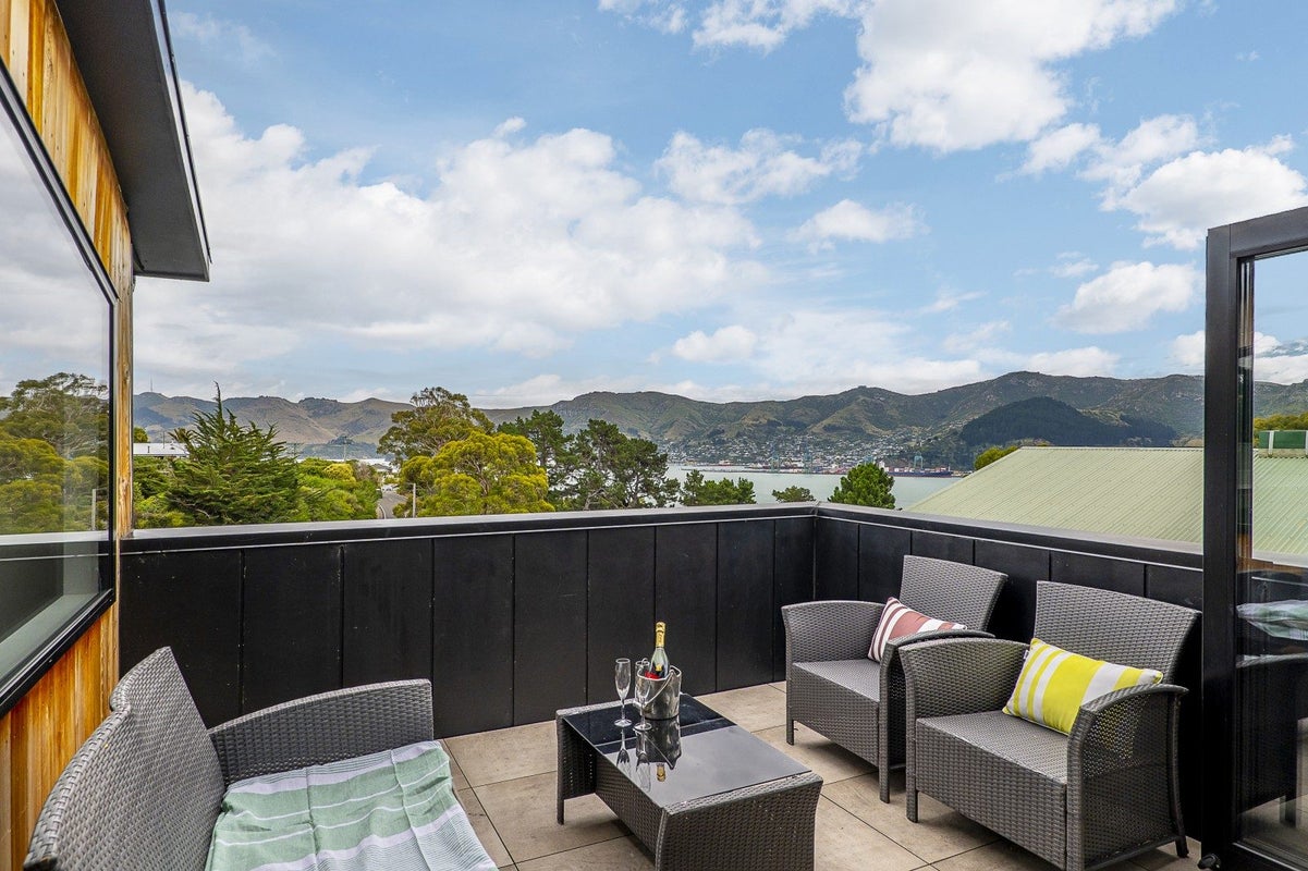 56 Marine Drive, Diamond Harbour, Lyttelton - Carousel 1
