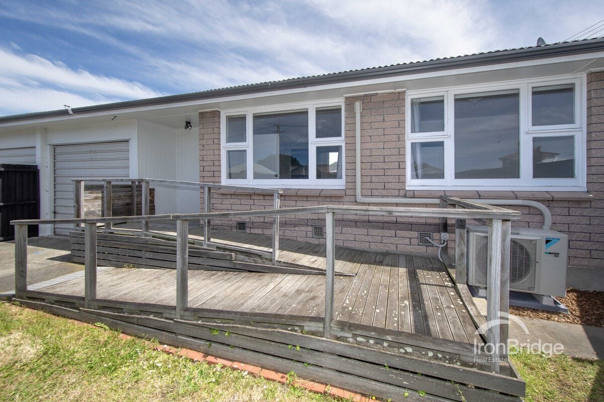 1/188 Union Street, New Brighton, Christchurch - Carousel 1