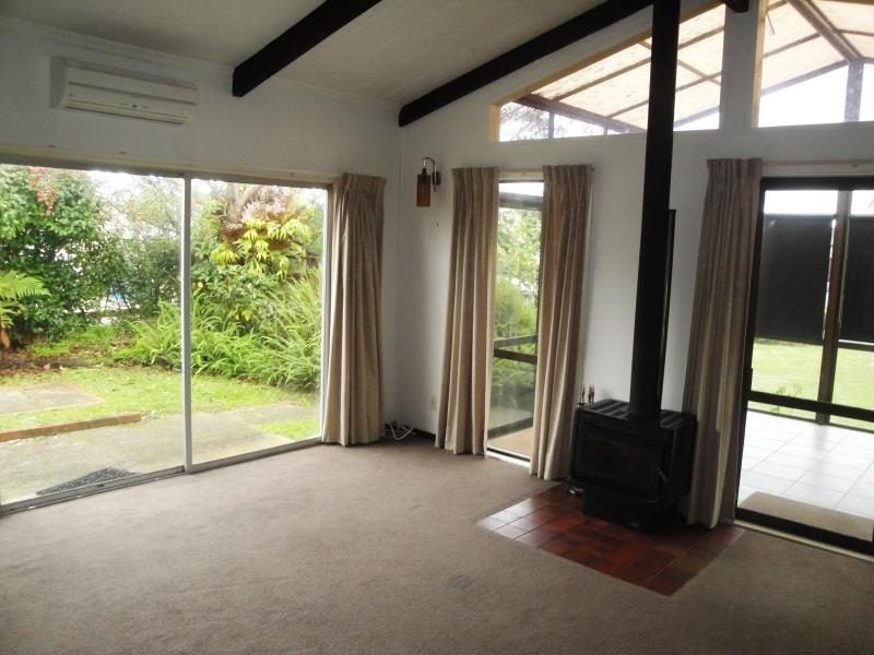 14 Callender Terrace, Paraparaumu Beach, Paraparaumu - Carousel 2
