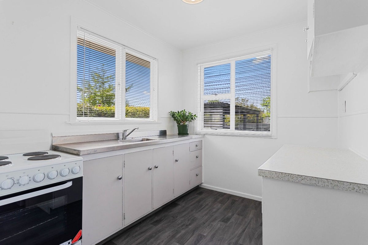 24B Baird Road, Tokoroa, Tokoroa - Carousel 2