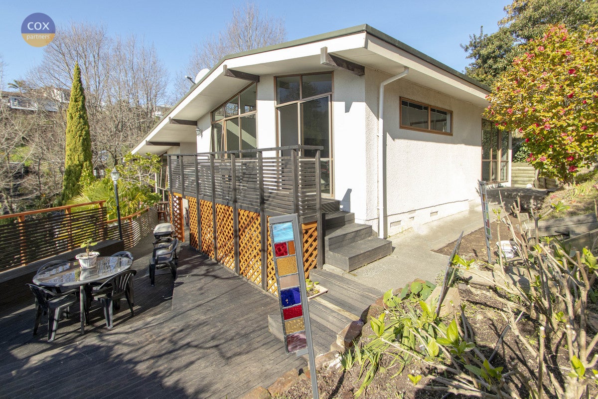 16 Burns Road, Hospital Hill, Napier - Carousel 2