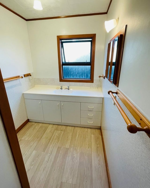 13 Rawhiti Place, Saint Johns Hill, Whanganui - Carousel 2