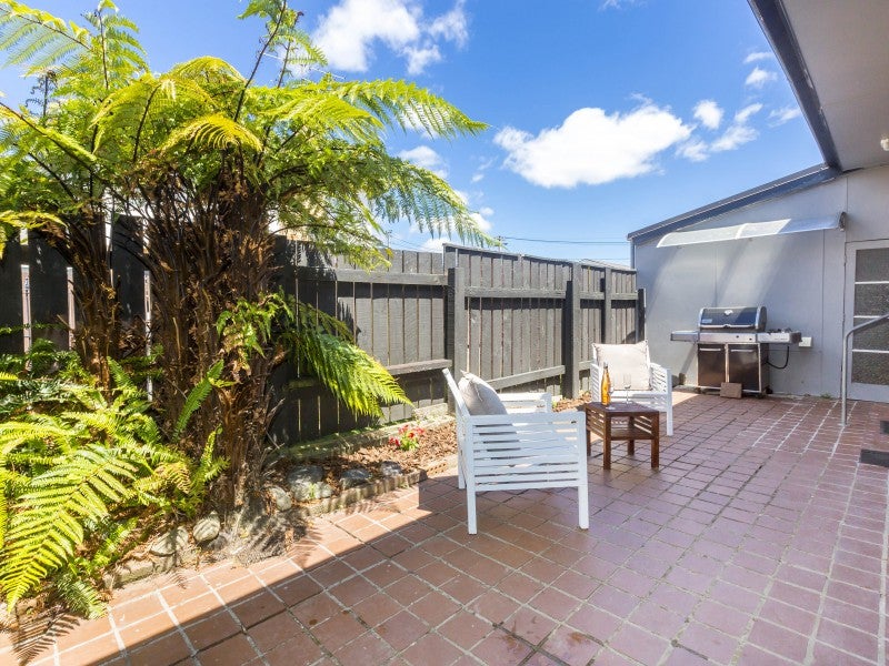 30A Exchange Street, Ebdentown, Upper Hutt - Carousel 2