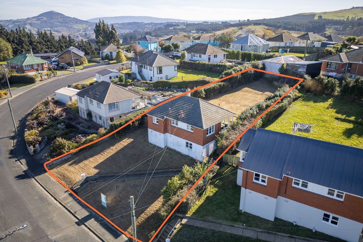 71 Columba Avenue, Calton Hill, Dunedin - Carousel 23