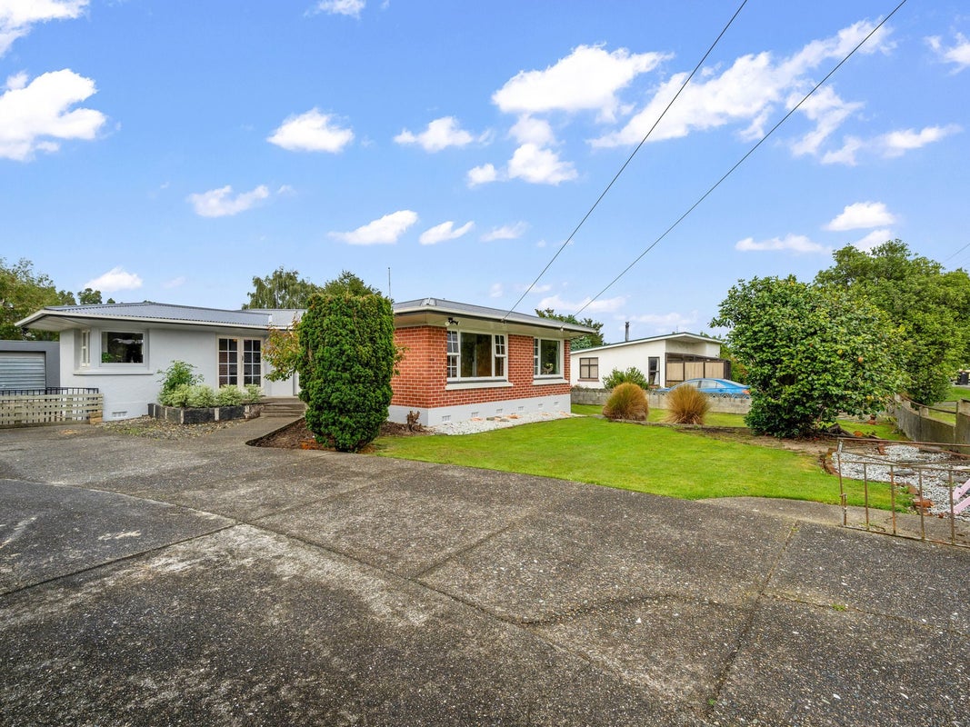 63 Weka Street, Waikiwi, Invercargill - Carousel 1