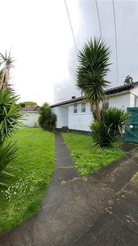 42 Bates Street, Papakura, Papakura - Carousel 1