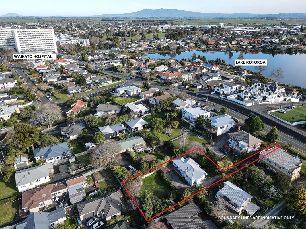 97 Pembroke Street, Hamilton Lake, Hamilton - Carousel 1