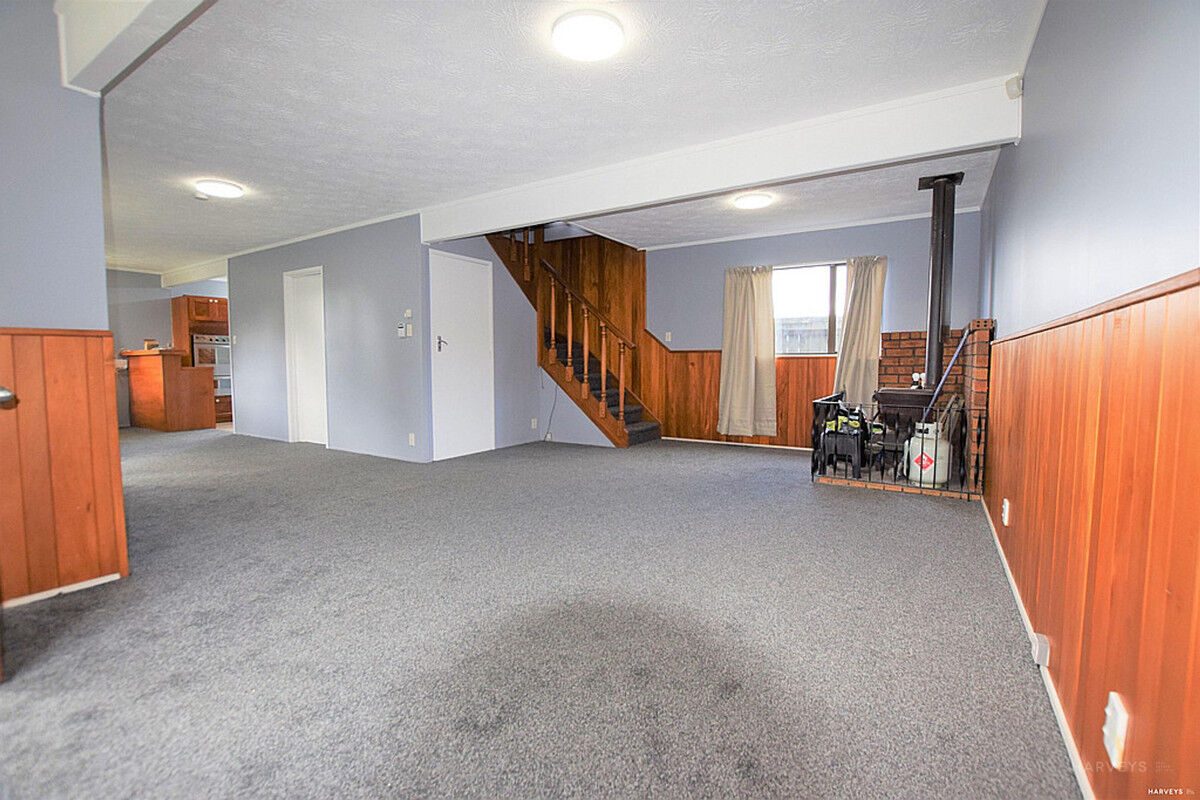 36 Forest Hill Road, Henderson, Auckland - Carousel 2