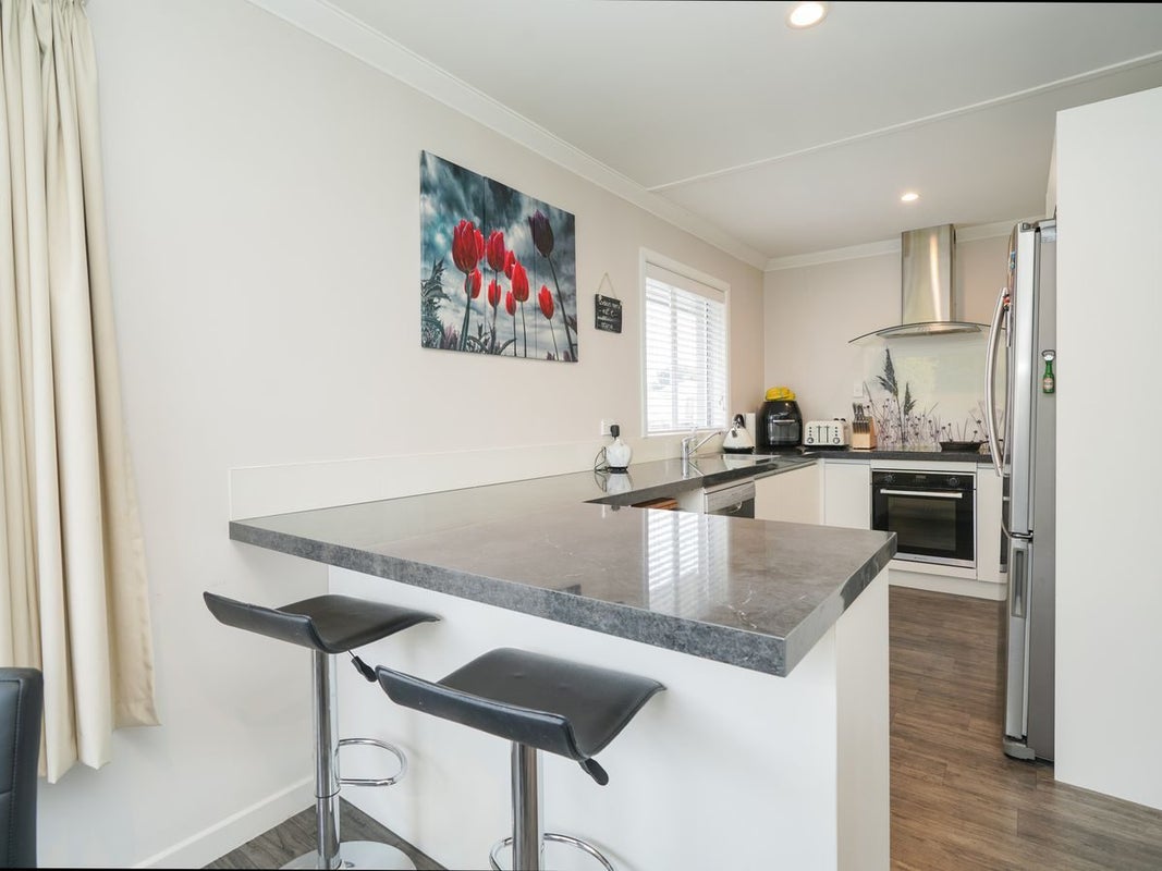10 Carron Street, Waverley, Invercargill - Carousel 2