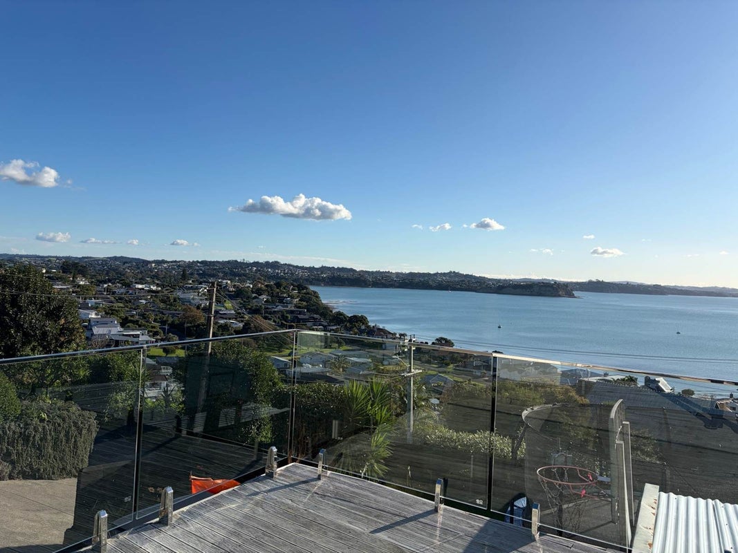 1099 Whangaparaoa Road, Tindalls Beach, Whangaparaoa - Carousel 1