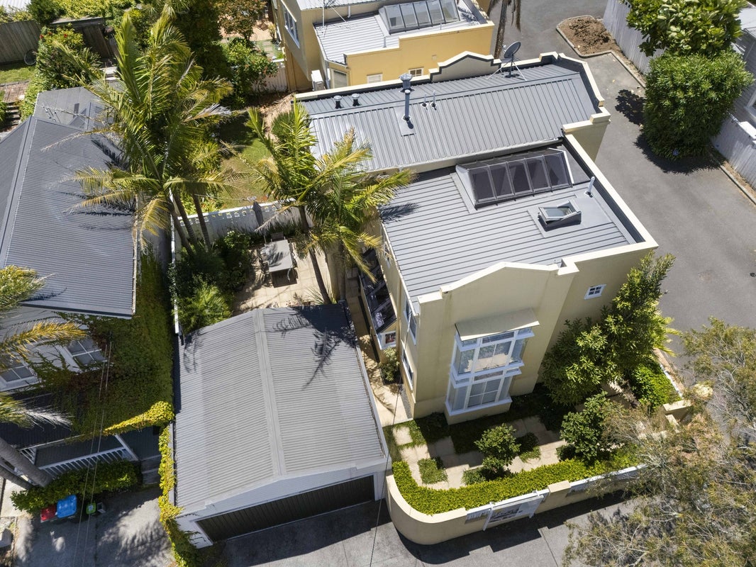 81A Vermont Street, Ponsonby, Auckland - Carousel 2